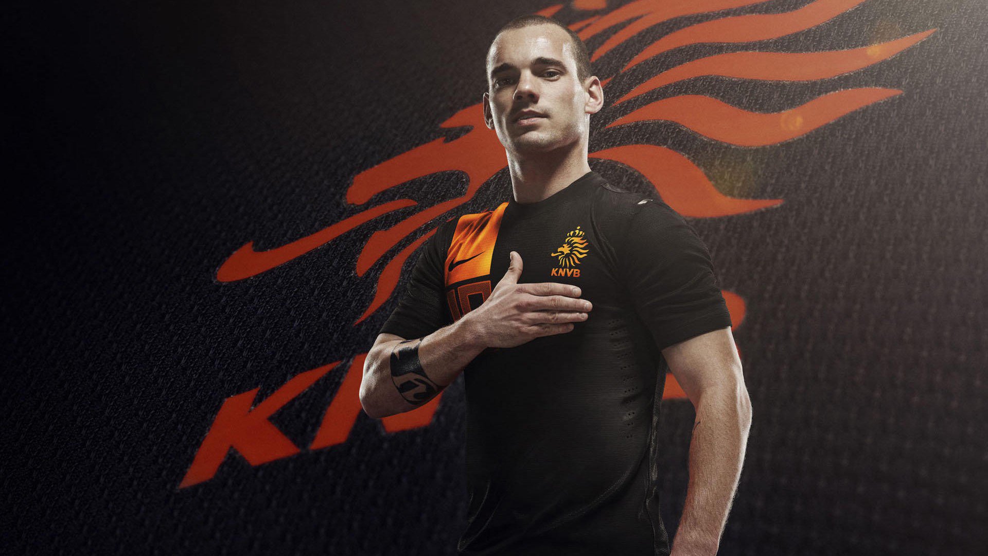 中国米兰体育-“亚戈·卡尔曼的球场智慧与执行力，成就美洲狮队的未来”